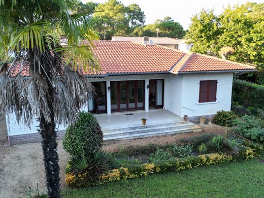 ﻓﻴﻼ ﻓﻲ Hossegor, Landes