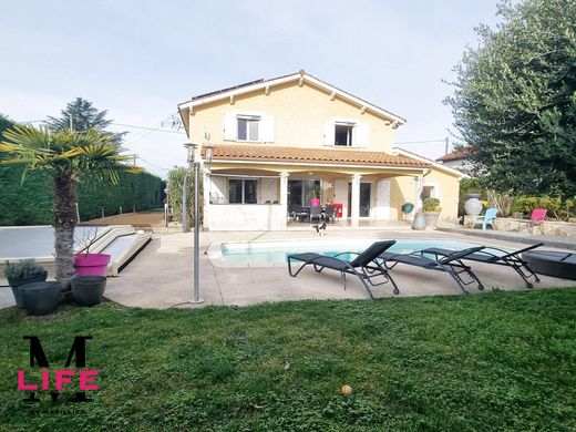 Luxury home in Genas, Rhône