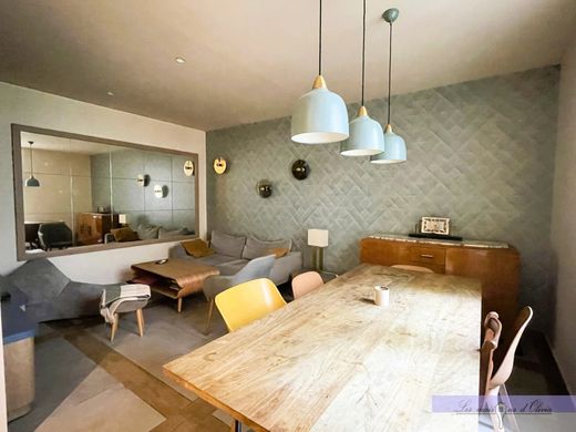 Apartment in Monceau, Courcelles, Ternes, Paris