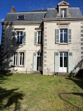 Luxury home in Limoges, Haute-Vienne