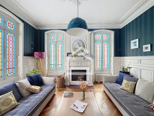 Luxus-Haus in Bordeaux, Gironde