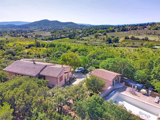 Luxury home in Saint-Saturnin-lès-Apt, Vaucluse