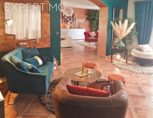 别墅  Rousset, Bouches-du-Rhône