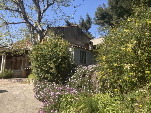 Casa di lusso a Ollioules, Var