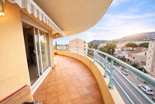 Piso / Apartamento en Hyerès, Var