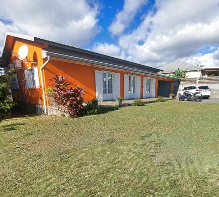 Luxury home in Saint-Gilles les Hauts, Réunion