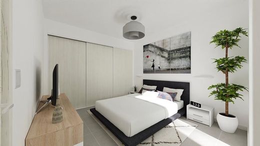 Apartment / Etagenwohnung in Saint-Raphaël, Var