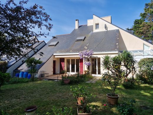 Luxe woning in Le Pouliguen, Loire-Atlantique