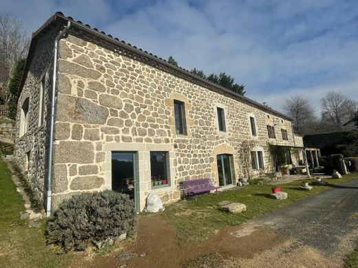 Casa rural / Casa de pueblo en Grandrieu, Lozere