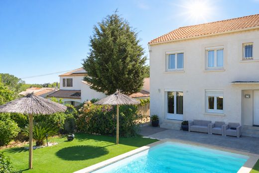 Villa in Salles-d'Aude, Aude