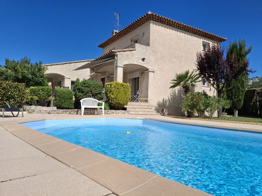 Luxury home in La Bouilladisse, Bouches-du-Rhône