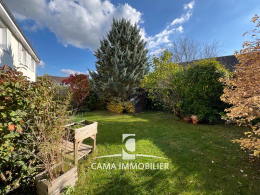 Πολυτελή κατοικία σε Buc, Yvelines