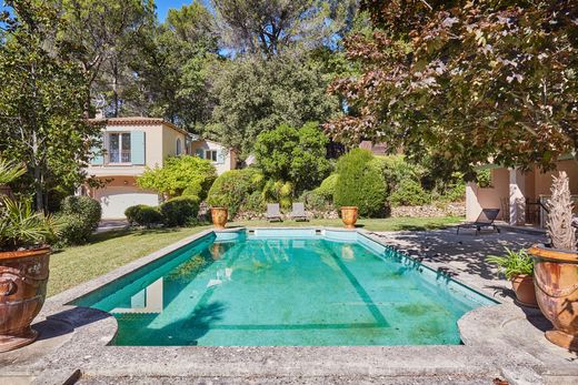 Luxury home in Venelles, Bouches-du-Rhône