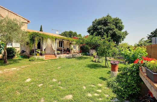 Saint-Martin-de-Londres, Héraultの高級住宅