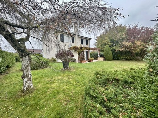 Luxury home in Claye-Souilly, Seine-et-Marne