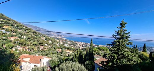 Luxus-Haus in Gorbio, Alpes-Maritimes