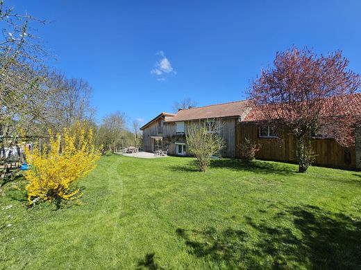 Вилла, Aigueperse, Puy-de-Dôme