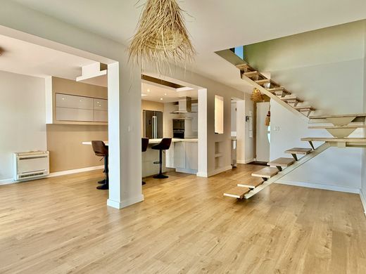 Villa in La Grande-Motte, Hérault