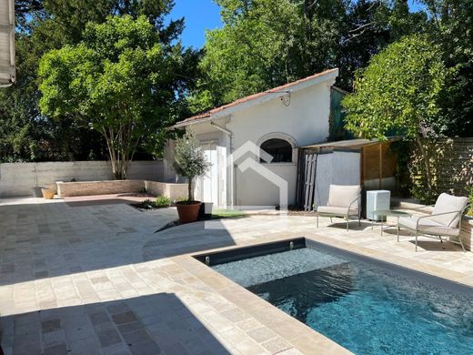 Luxury home in Talence, Gironde