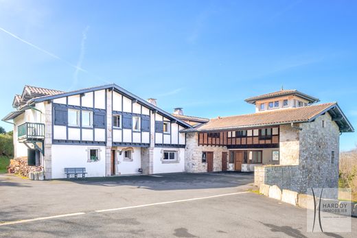 Luxus-Haus in Urrugne, Pyrénées-Atlantiques