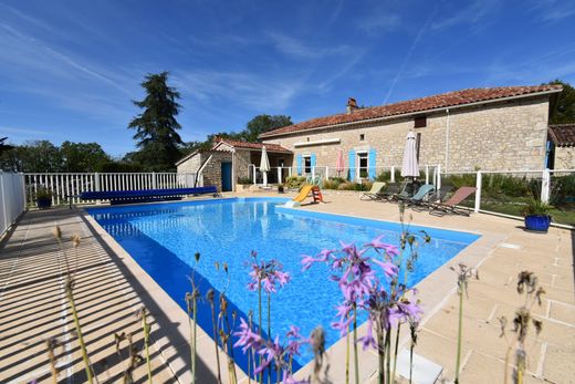 Luxury home in Sérignac, Lot