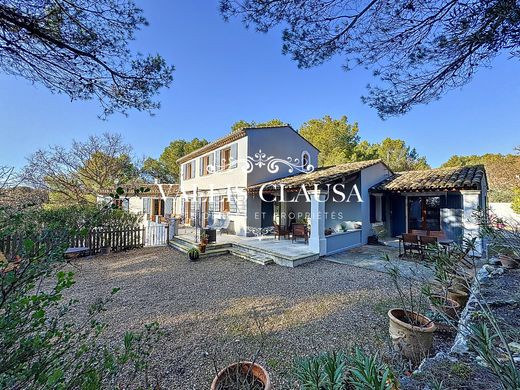 Luxe woning in L'Isle-sur-la-Sorgue, Vaucluse