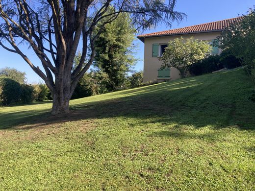 Villa - Villieu-Loyes-Mollon, Ain