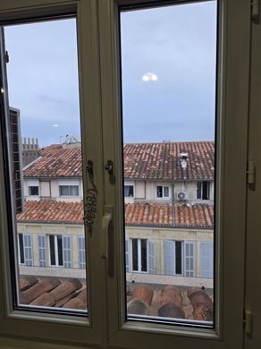 ‏משרד ב  מרסיי, Bouches-du-Rhône