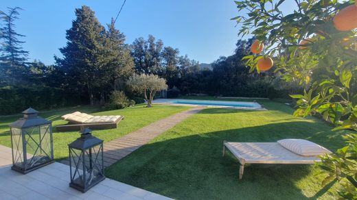 ‏וילה ב  Le Plan-de-la-Tour, Var