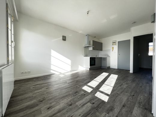 Luxury home in Rochefort, Charente-Maritime