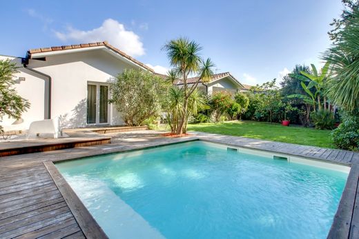 ﻓﻴﻼ ﻓﻲ Tosse, Landes