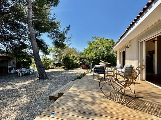 Πολυτελή κατοικία σε Vias, Hérault