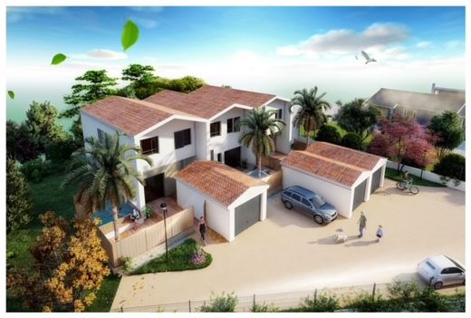 Luxury home in Langlade, Gard