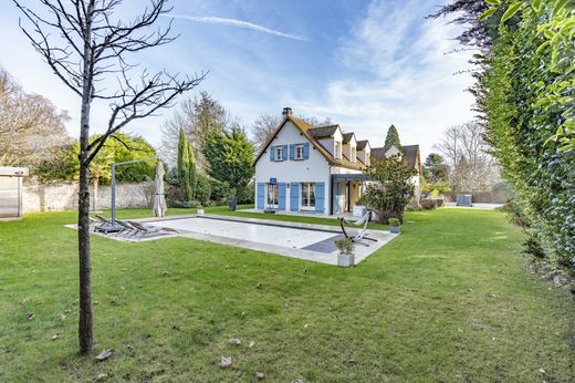 别墅  Montfort-l'Amaury, Yvelines