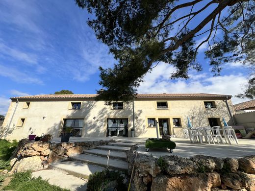 Luxury home in Puisserguier, Hérault