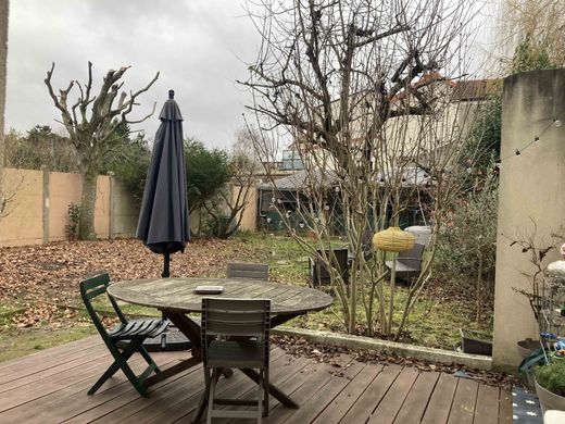 Luxury home in Le Perreux-sur-Marne, Val-de-Marne