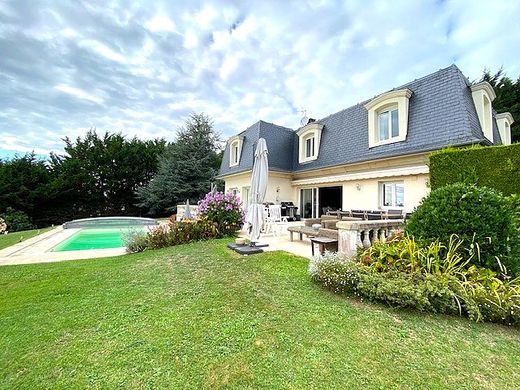 Luxus-Haus in Touques, Calvados