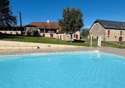 Casa rural / Casa de pueblo en Beaulieu-sur-Dordogne, Correza