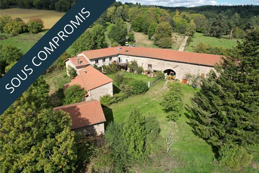 Luxus-Haus in Saint-Germain-l'Herm, Puy-de-Dôme
