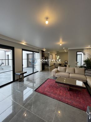 호화 저택 / Dompierre-sur-Mer, Charente-Maritime