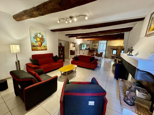 Luxe woning in Sainte-Cécile-les-Vignes, Vaucluse