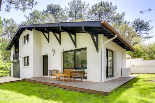 Villa in Hossegor, Landes