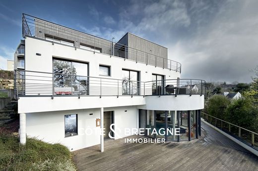 Luxus-Haus in Trébeurden, Côtes-d'Armor