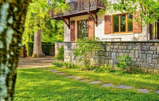 Luxury home in Menthon-Saint-Bernard, Haute-Savoie
