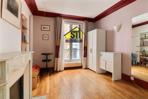 Apartment in Montparnasse, Alésia, Montsouris, Paris