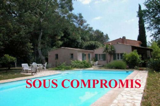 Luxury home in Mougins, Alpes-Maritimes