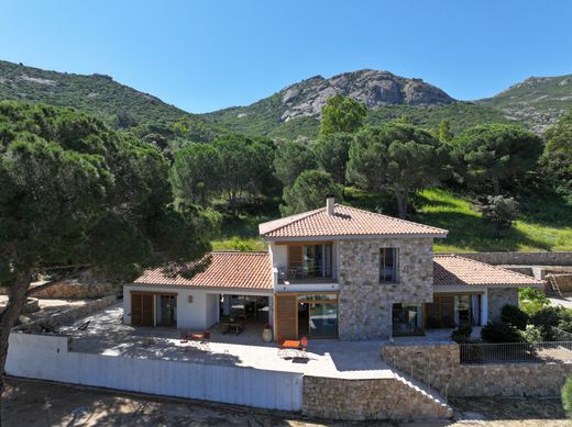 Villa a Calvi, Corsica settentrionale