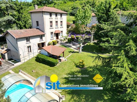 Luksusowy dom w Reventin-Vaugris, Isère