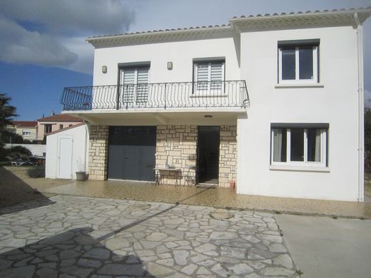 Villa in Narbonne, Aude