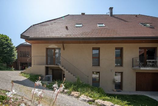 Daire Annecy, Haute-Savoie